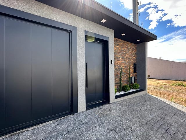 Casa com 180m² 3 quartos e 3 banheiros, à venda, no bairro Esplanada Primo Meneghetti II em Franca