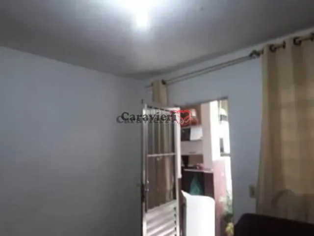 Casa com 220m² 4 quartos e 2 banheiros, à venda, no bairro Vila Mesquita em São Paulo