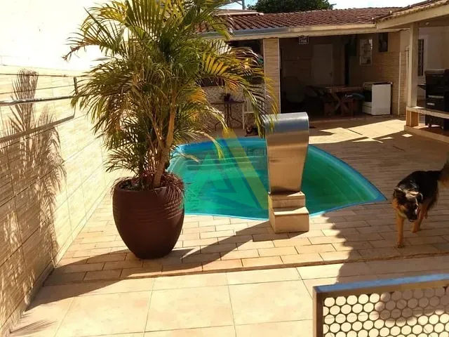 Casa com 400m² 3 quartos e 2 banheiros, à venda, no bairro Santa Cruz em Mogi Mirim