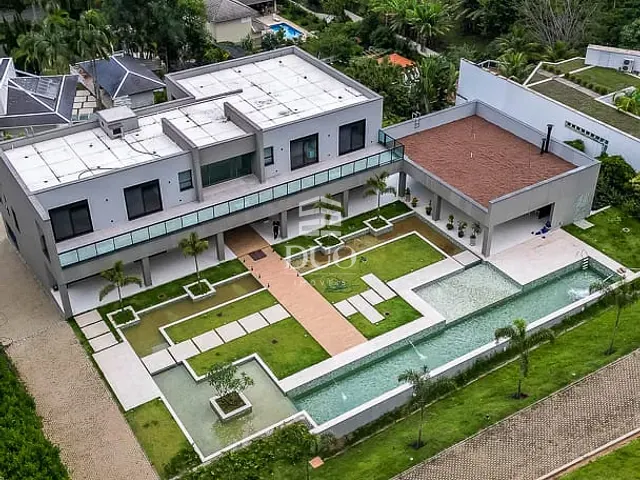 Casa com 3527m² 4 quartos e 6 banheiros, à venda, no bairro Residencial Tamboré em Barueri
