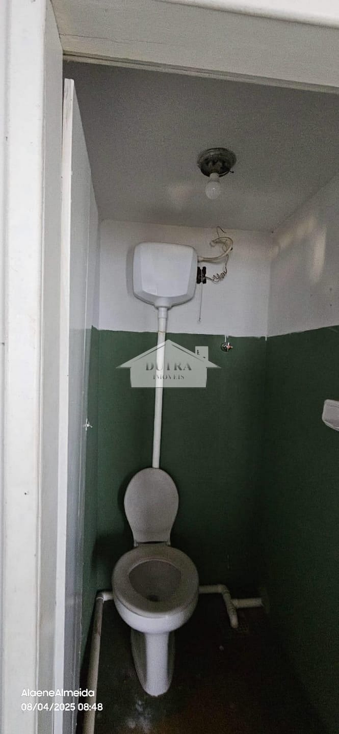 Casa para alugar com 3 quartos, 120m² - Foto 17