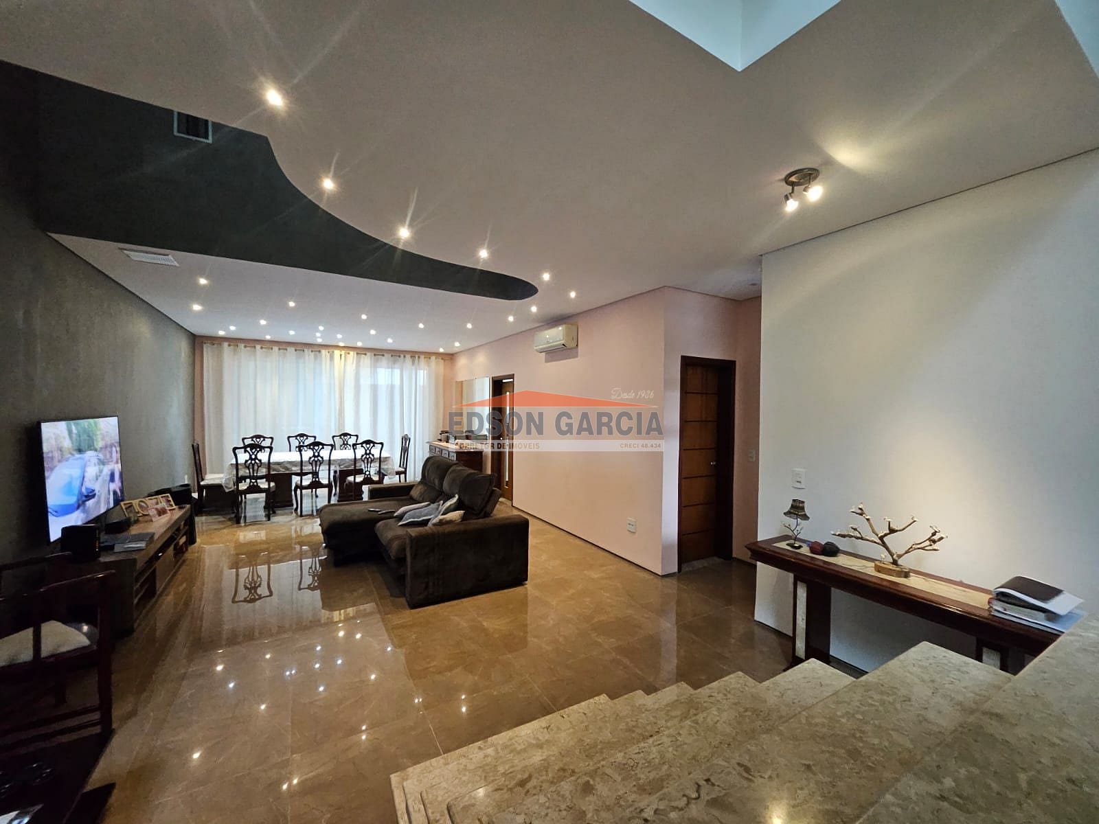 Casa, 3 quartos, 233 m² - Foto 10