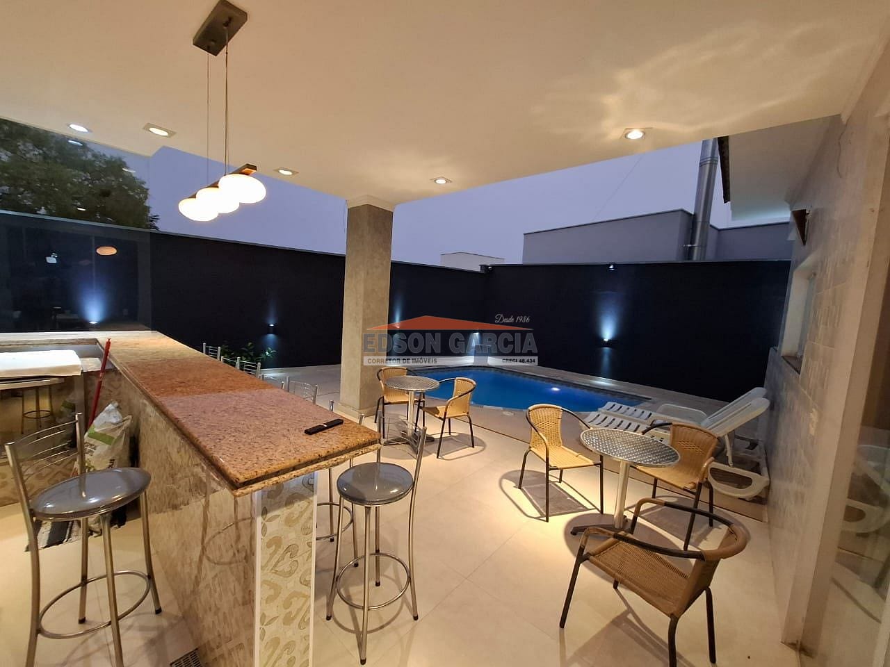 Casa, 3 quartos, 233 m² - Foto 22