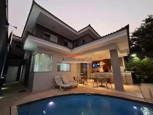 Casa com 254m² 3 quartos e 5 banheiros, à venda, no bairro Jardim Novo Horizonte em Sorocaba