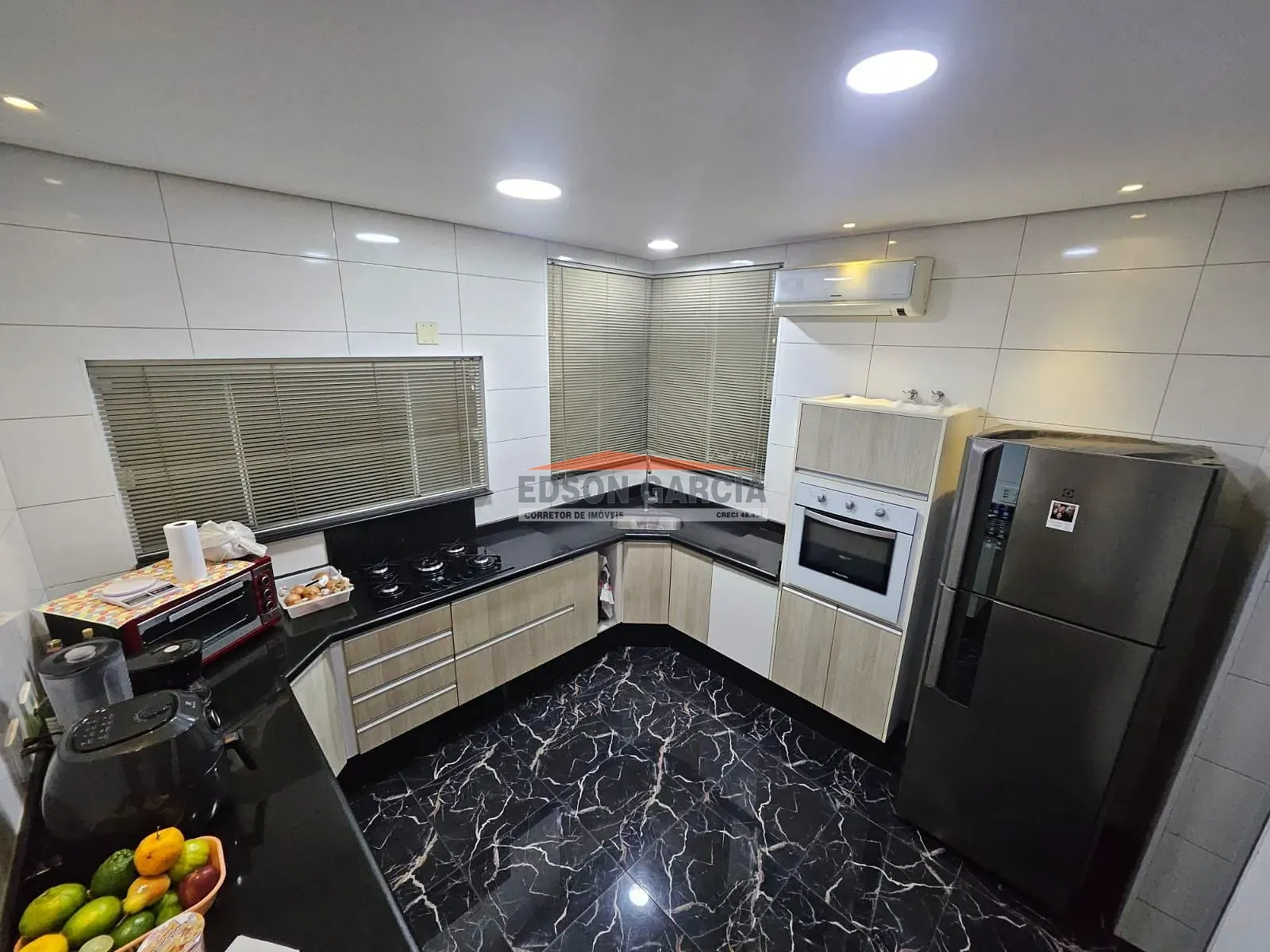 Casa, 3 quartos, 233 m² - Foto 13