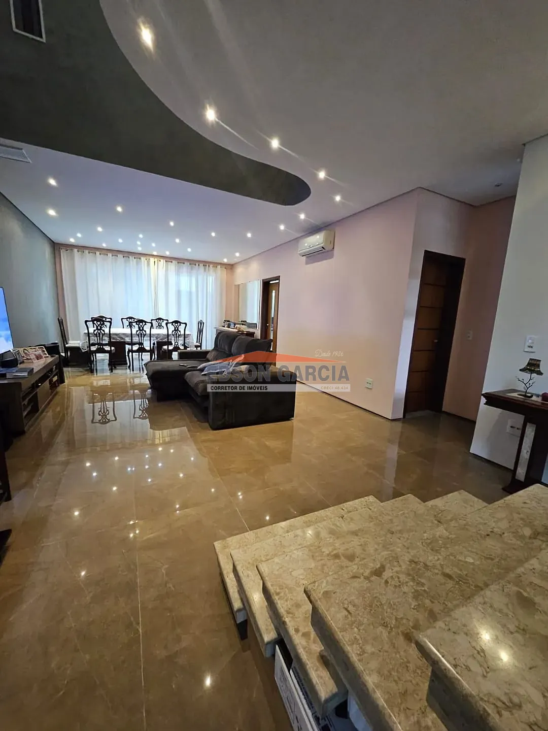 Casa, 3 quartos, 233 m² - Foto 11