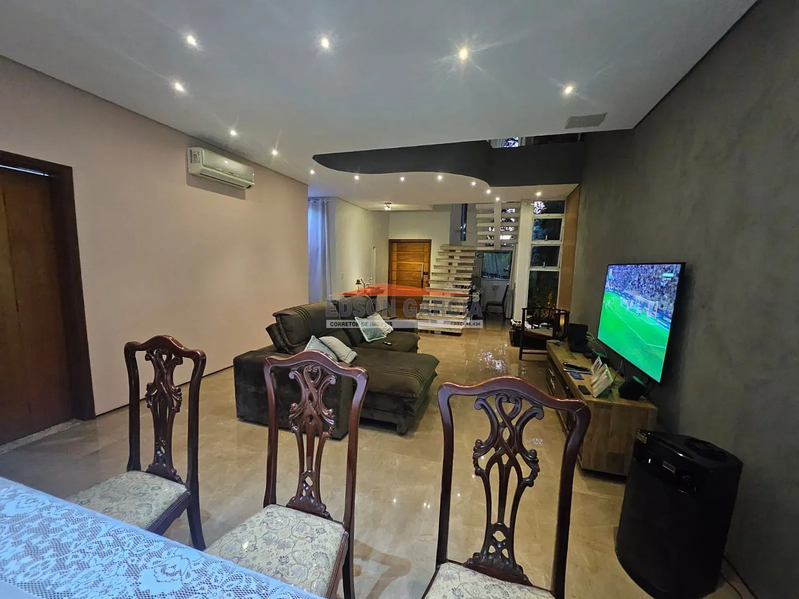 Casa, 3 quartos, 233 m² - Foto 7
