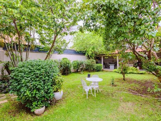 Casa 4 quartos e 3 banheiros, para alugar, no bairro Vila Gumercindo em São Paulo