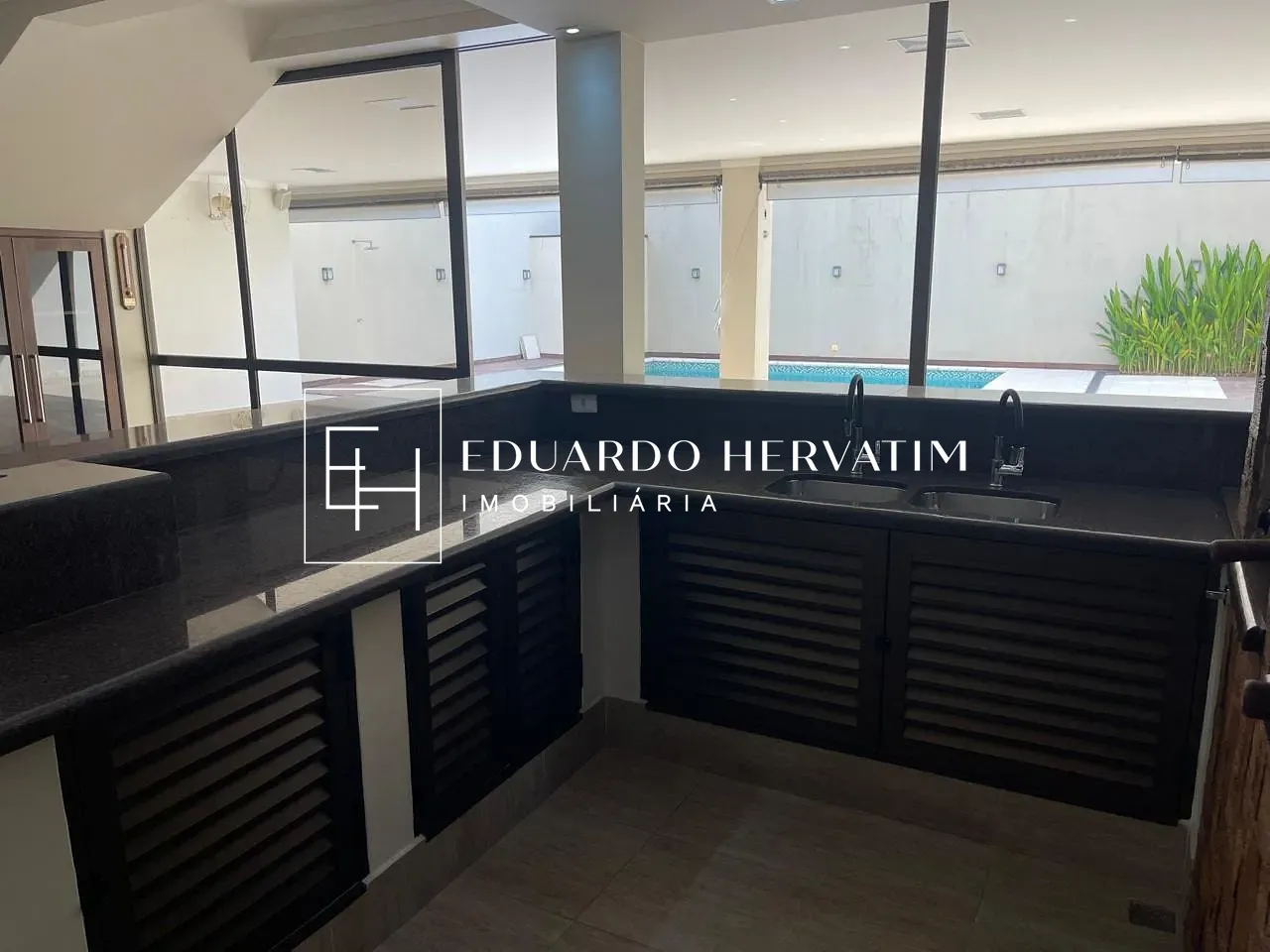 Casa, 4 quartos, 550 m² - Foto 32