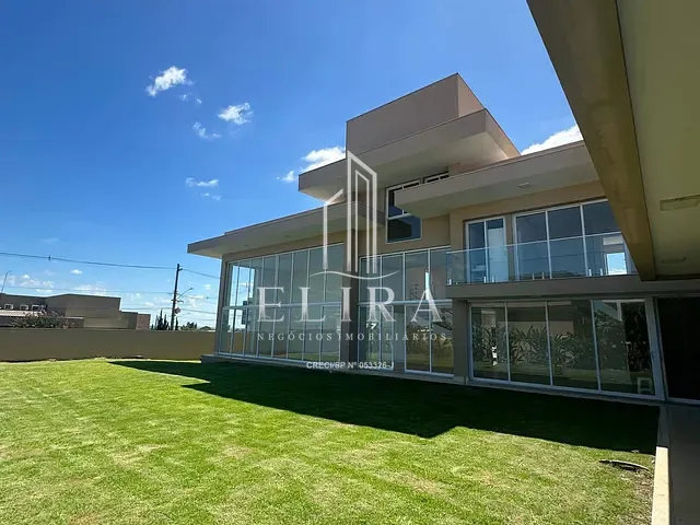 Casa com 900m² 5 quartos e 8 banheiros, à venda, no bairro Chácara Letônia em Americana