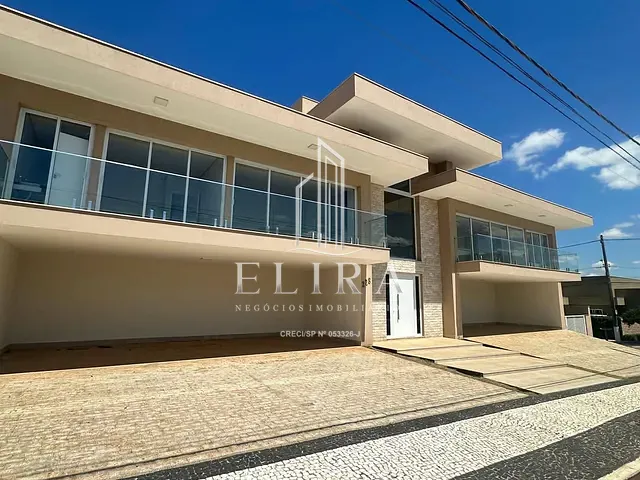 Casa com 900m² 5 quartos e 8 banheiros, à venda, no bairro Chácara Letônia em Americana