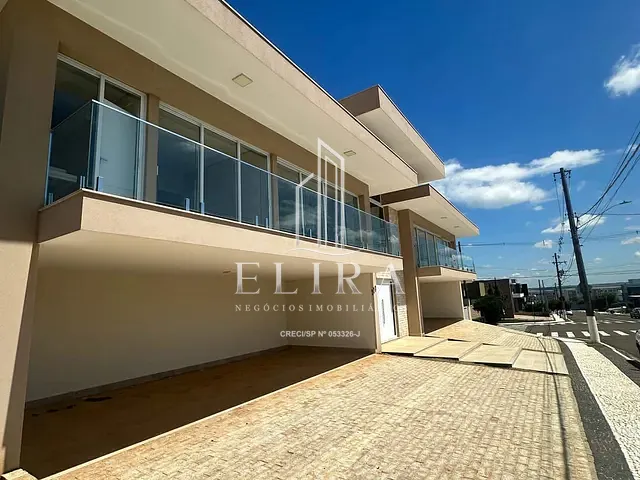 Casa com 900m² 5 quartos e 8 banheiros, à venda, no bairro Chácara Letônia em Americana