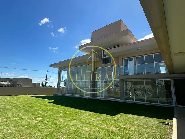 Casa com 900m² 5 quartos e 8 banheiros, à venda, no bairro Chácara Letônia em Americana