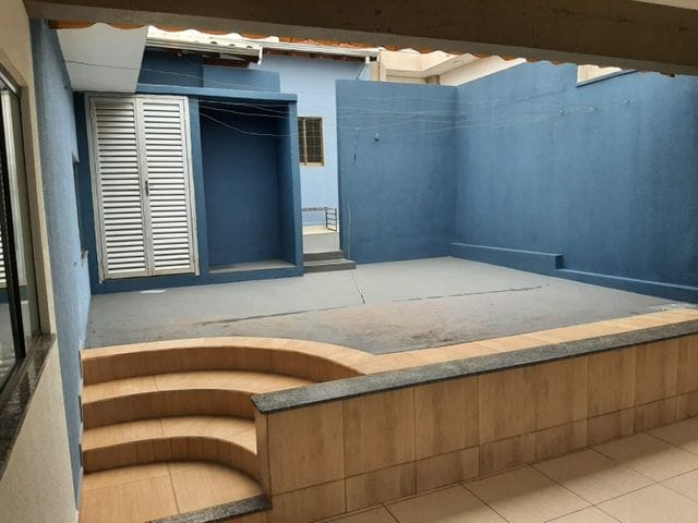 Casa 3 quartos e 2 banheiros, à venda, no bairro Jardim Amêndola em Catanduva