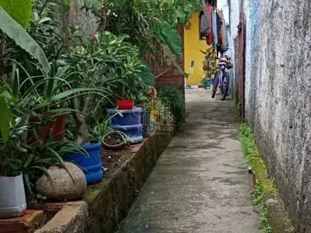 Casa com 360m² 3 quartos e 2 banheiros, à venda, no bairro Parque Fleixal em Guapimirim