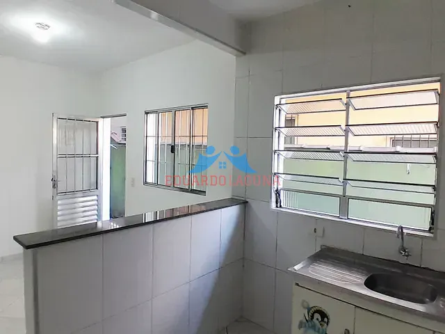 Casa 1 quarto e 1 banheiro, para alugar, no bairro Brasilândia em São Paulo
