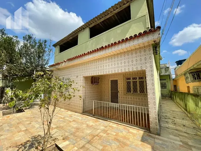 Casa com 235m² 2 quartos e 1 banheiro, à venda, no bairro Posse em Nova Iguaçu