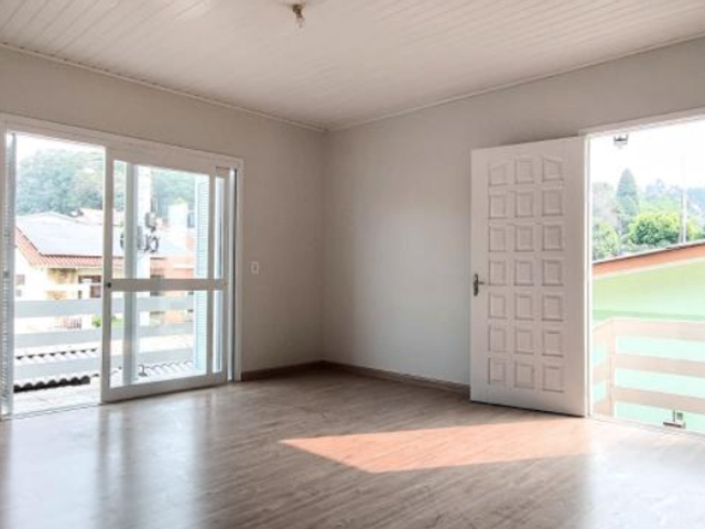 Casa com 198m² 3 quartos e 1 banheiro, à venda, no bairro São Cristovão em Nova Prata