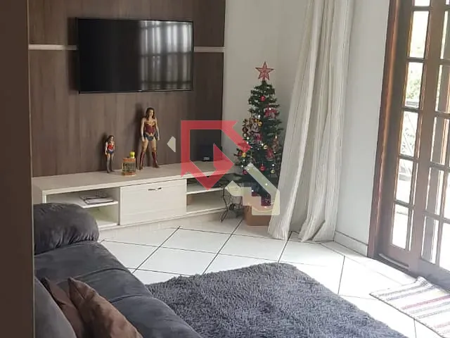 Sobrado com 162m² 3 quartos e 2 banheiros, à venda, no bairro Vila Bocaina em Mauá