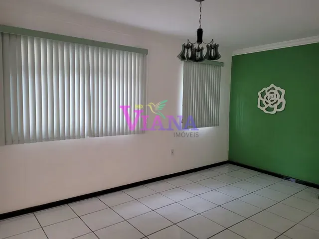 Casa com 240m² 4 quartos e 3 banheiros, à venda ou para alugar, no bairro Aquidaban em Cachoeiro de Itapemirim