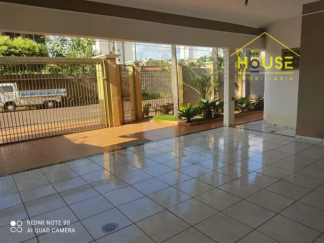 Casa com 560m² 3 quartos e 2 banheiros, à venda, no bairro Vila Nova em Votuporanga