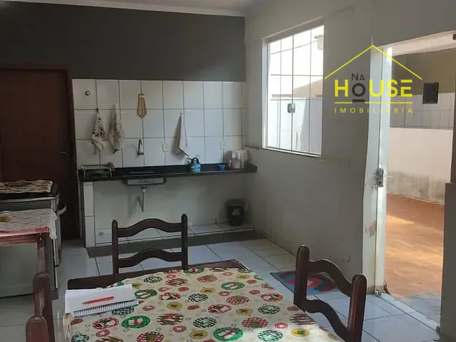 Casa com 560m² 3 quartos e 2 banheiros, à venda, no bairro Vila Nova em Votuporanga