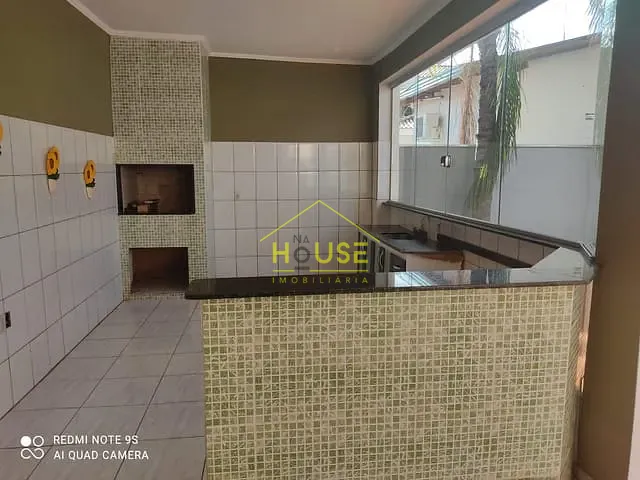Casa com 560m² 3 quartos e 2 banheiros, à venda, no bairro Vila Nova em Votuporanga