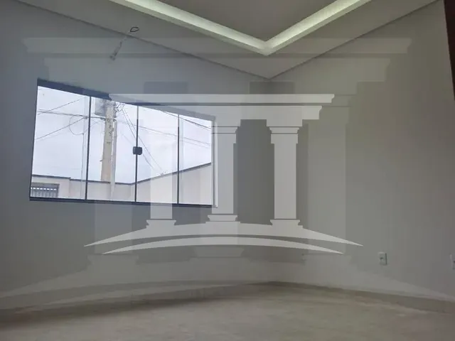 Casa com 300m² 3 quartos e 2 banheiros, à venda, no bairro Jardim Itália III em Sinop