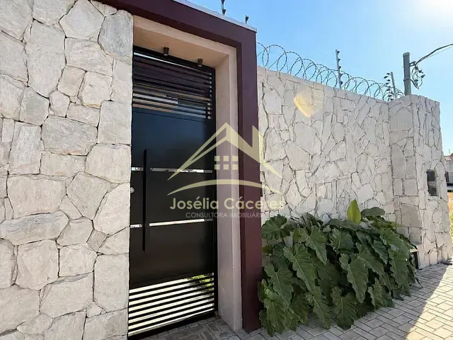 Casa com 342m² 3 quartos e 5 banheiros, à venda, no bairro Centro-Sul em Várzea Grande
