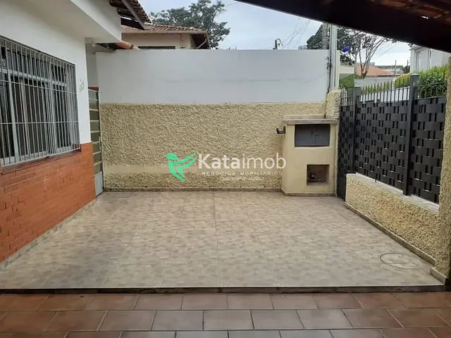 Casa com 327m² 4 quartos e 3 banheiros, à venda, no bairro Bosque da Saúde em São Paulo