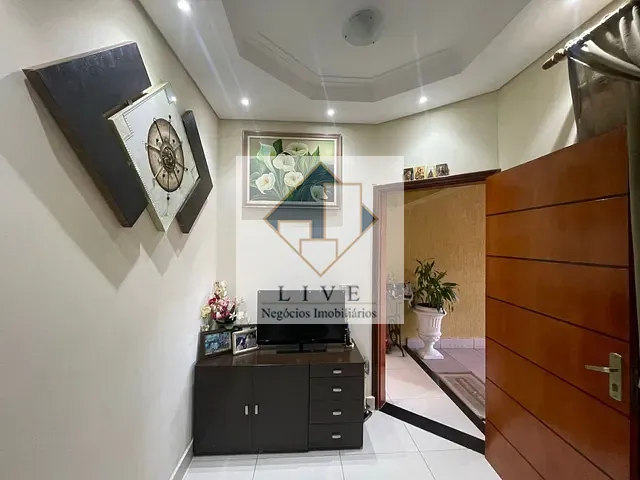 Casa com 150m² 3 quartos e 2 banheiros, à venda, no bairro Jardim Boer II em Americana