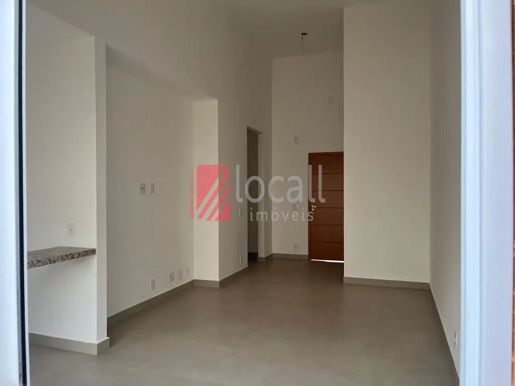 Casa com 2 quartos à venda, 104m² — foto 1 de 25