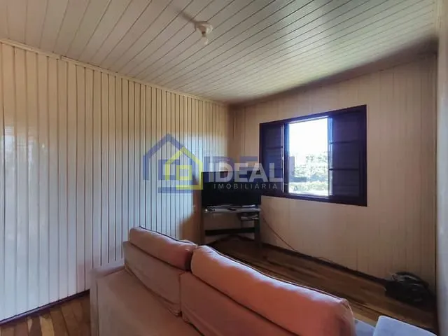 Casa com 200m² 7 quartos e 3 banheiros, à venda, no bairro Catarina Fontana em Concórdia