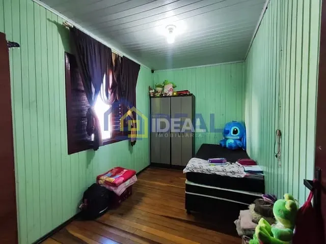 Casa com 200m² 7 quartos e 3 banheiros, à venda, no bairro Catarina Fontana em Concórdia