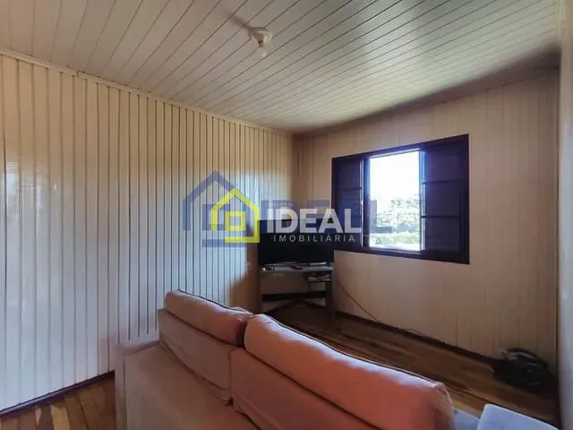 Casa com 200m² 7 quartos e 3 banheiros, à venda, no bairro Catarina Fontana em Concórdia