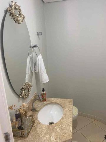 Casa com 675m² 4 quartos e 6 banheiros, à venda, no bairro Gleba Fazenda Palhano em Londrina