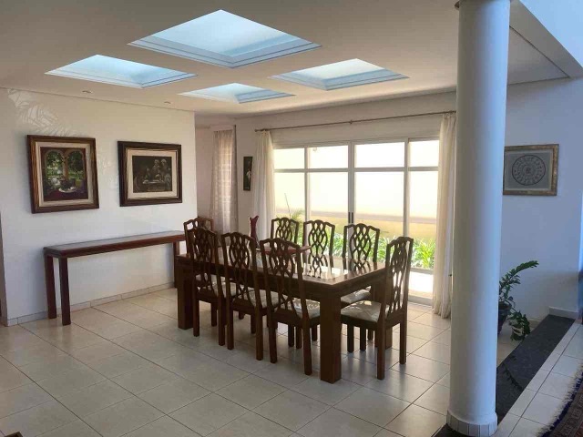 Casa com 675m² 4 quartos e 6 banheiros, à venda, no bairro Gleba Fazenda Palhano em Londrina