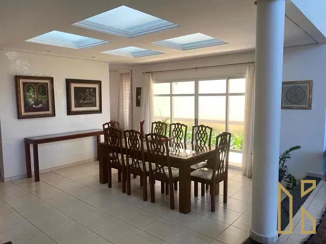 Casa com 675m² 4 quartos e 6 banheiros, à venda, no bairro Gleba Fazenda Palhano em Londrina