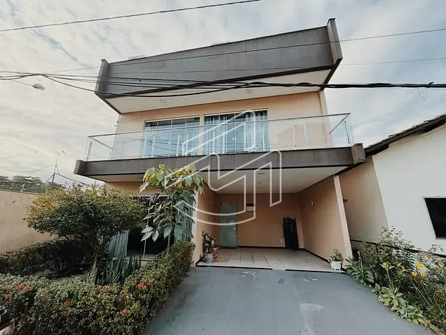 Casa com 222m² 4 quartos e 6 banheiros, à venda ou para alugar, no bairro Quarenta Horas (Coqueiro) em Ananindeua