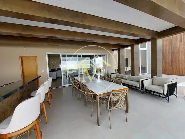 Casa com 1040m² 4 quartos e 5 banheiros, à venda ou para alugar, no bairro Jardim Astro em Sorocaba