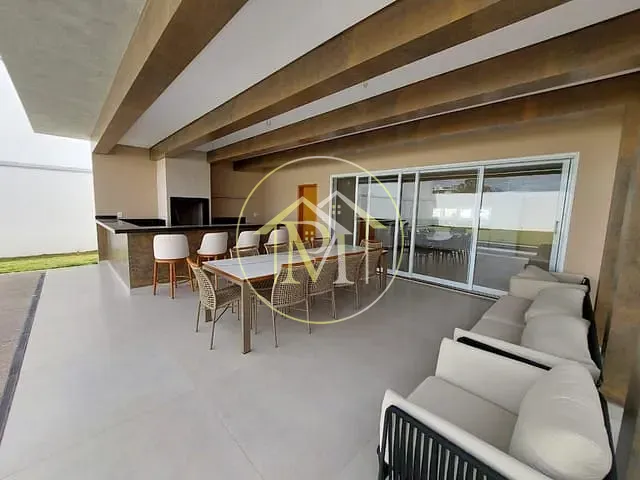 Casa com 1040m² 4 quartos e 5 banheiros, à venda ou para alugar, no bairro Jardim Astro em Sorocaba