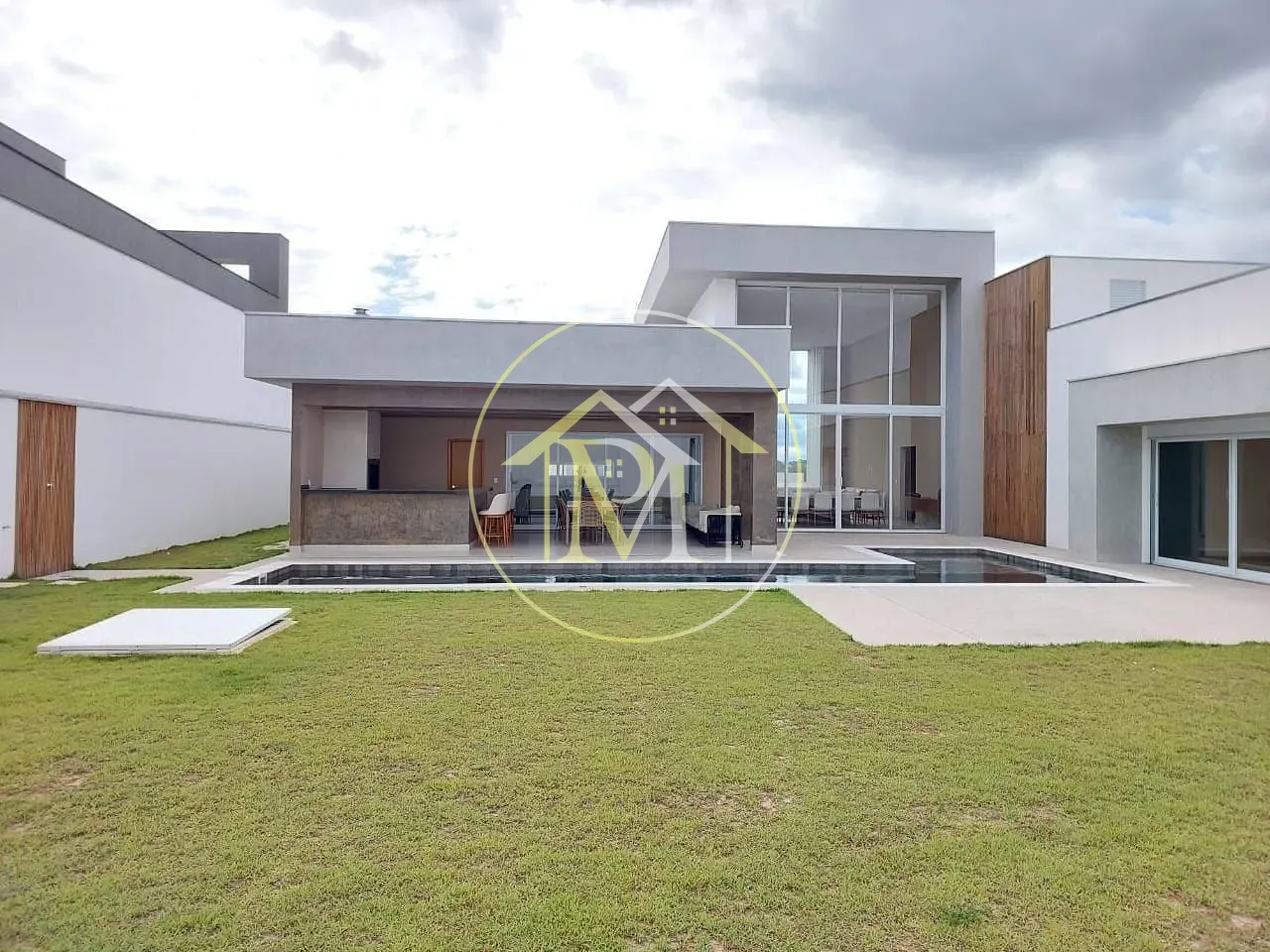 Casa, 4 quartos, 394 m² - Foto 1