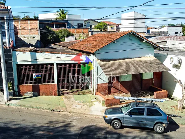 Casa com 580m² 2 quartos e 2 banheiros, à venda, no bairro Parque da Felicidade em Itapira