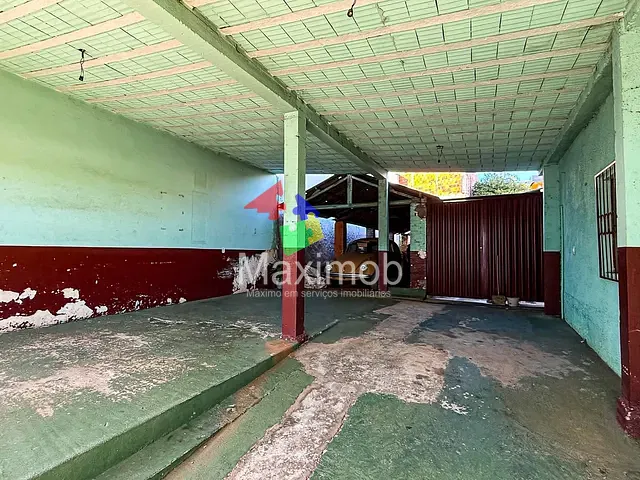 Casa com 580m² 2 quartos e 2 banheiros, à venda, no bairro Parque da Felicidade em Itapira