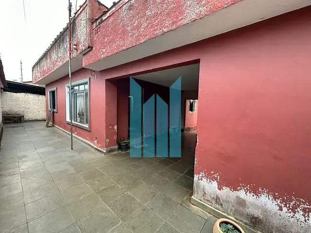 Casa com 300m² 3 quartos e 1 banheiro, à venda, no bairro Jardim Kennedy em Poços de Caldas