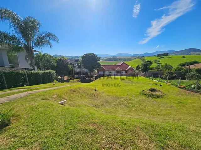 Casa com 1060m², à venda, no bairro Residencial Vista Verde em Piranguinho