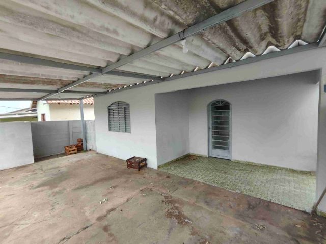 Casa 3 quartos e 1 banheiro, à venda, no bairro Vila Ubirajara em Fernandópolis