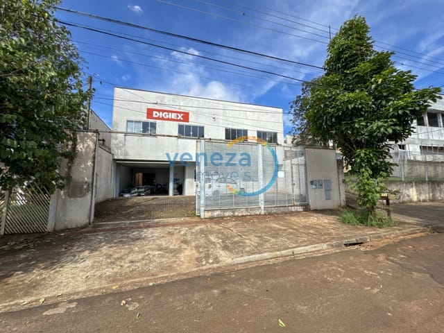 Casa com 523m², à venda, no bairro Gleba Simon Frazer em Londrina