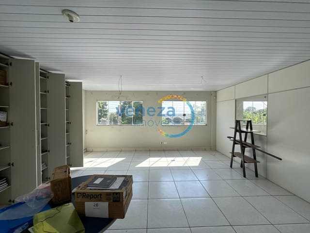 Casa com 523m², à venda, no bairro Gleba Simon Frazer em Londrina