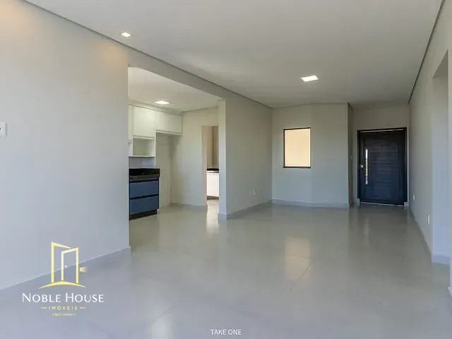 Casa 3 quartos e 3 banheiros, à venda, no bairro Picollo Villaggio em Louveira